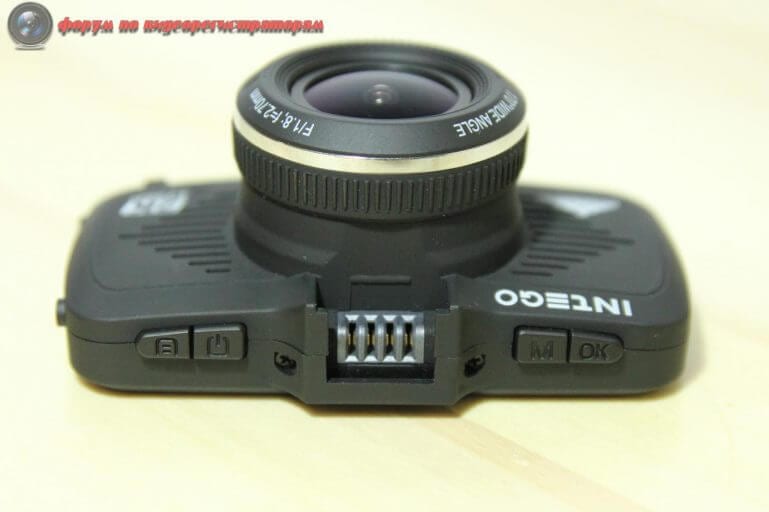 obzor videoregistratora intego kite 14