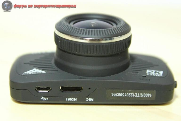 obzor videoregistratora intego kite 15