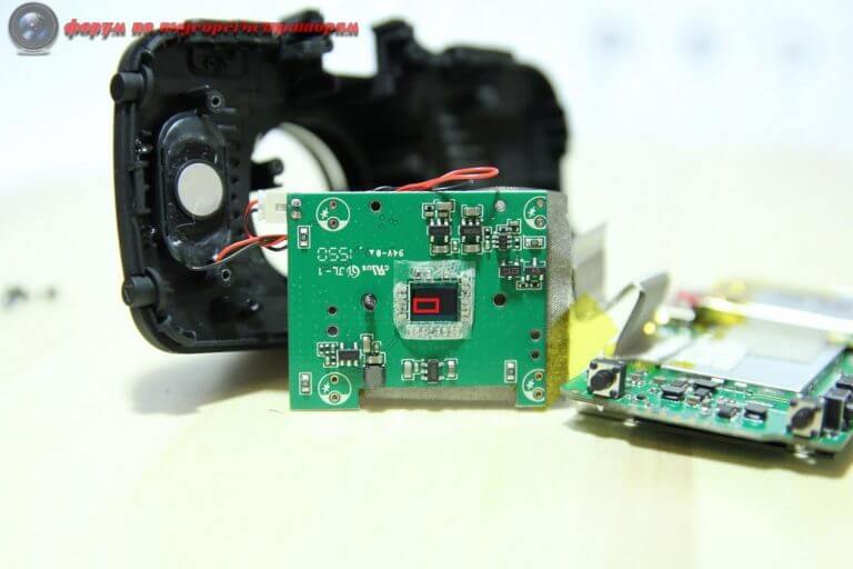 obzor videoregistratora intego kite 28