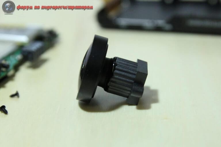 obzor videoregistratora intego kite 31