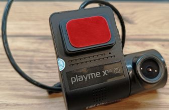 Безэкранный видеорегистратор Playme X SE, младшенький в линейке производителя